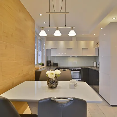 Bryza - Osiedle Ulanska - Parking Apartamento *