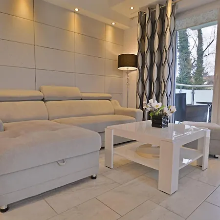 Apartamento Bryza - Osiedle Ulanska - Parking