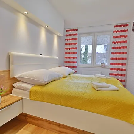 Bryza - Osiedle Ulanska - Parking Świnoujście