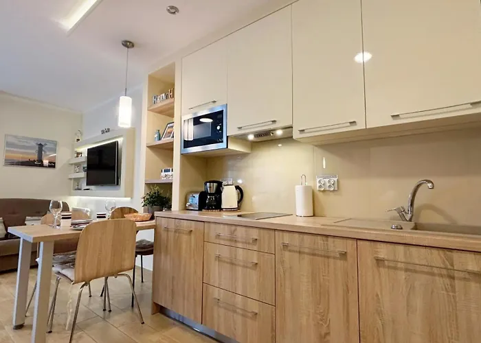 Bryza - Osiedle Ulanska - Parking * سفينويتشي